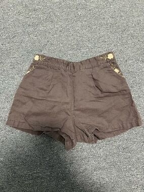 Girl’s Brown Embroidered Daisy Shorts